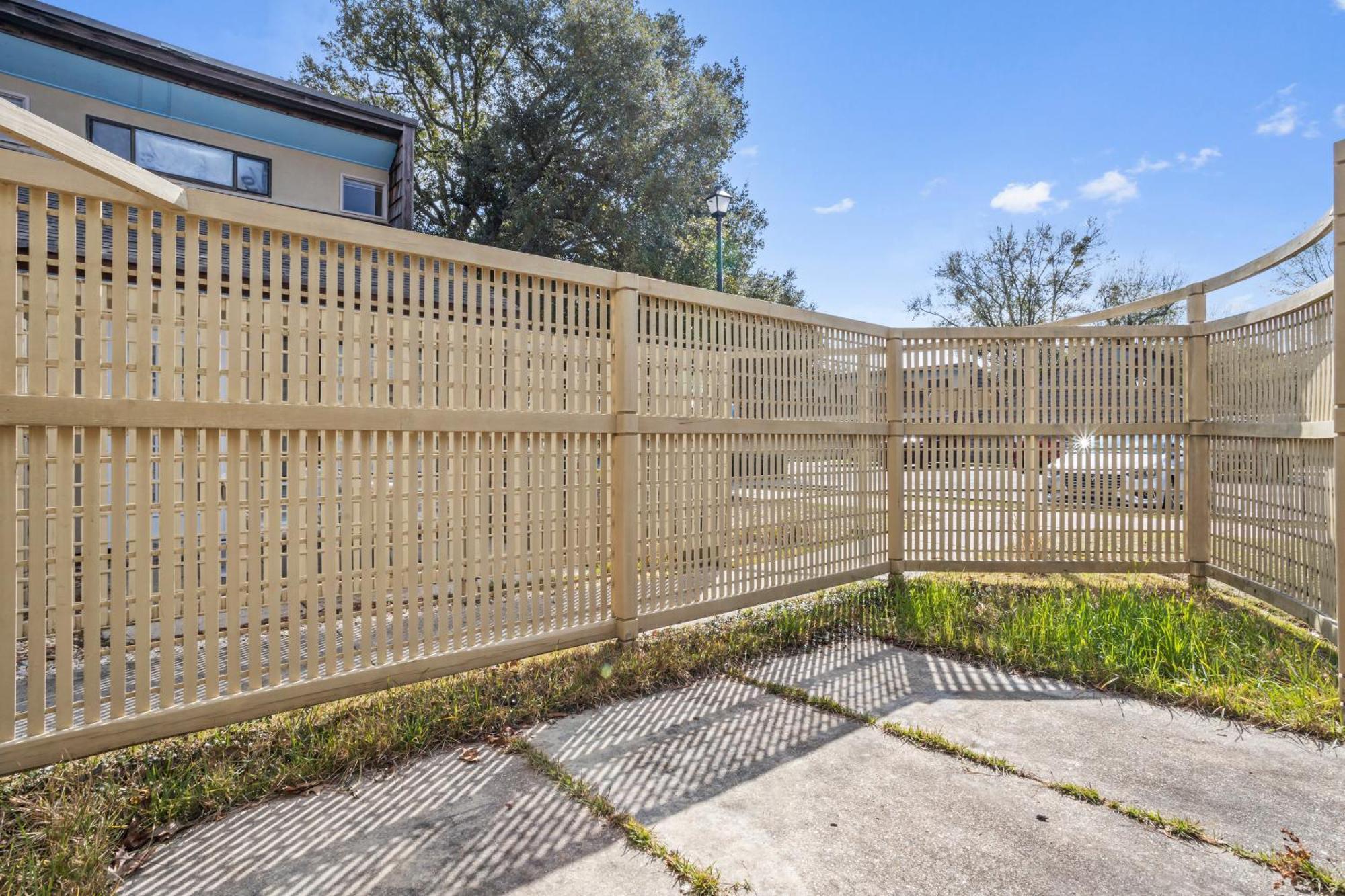 Apartamento King Bed Well-Located Cozy Townhouse Retreat Gulfport Exterior foto